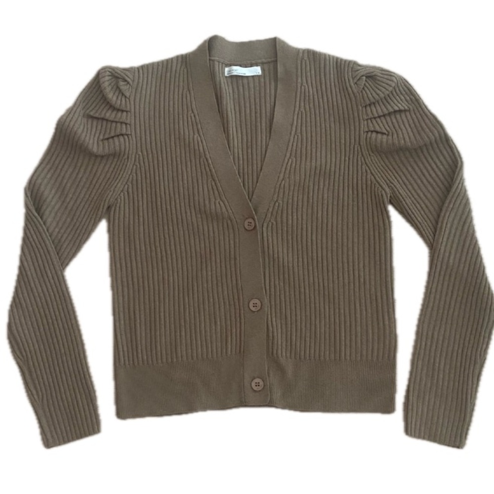 OAK + FORT Ribbed Puff-Sleeve Cardigan in Taupe